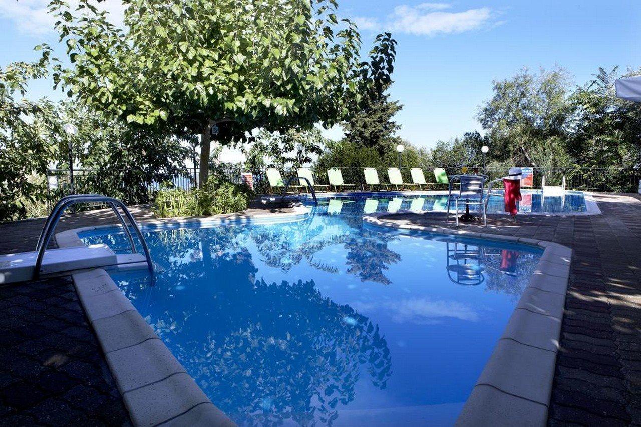 Hotel apartamentowy Dafnoudi Antipata (Erisos)